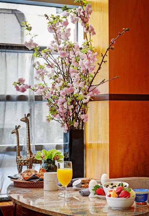 Hotel Giraffe by Library Hotel Collection - image 12