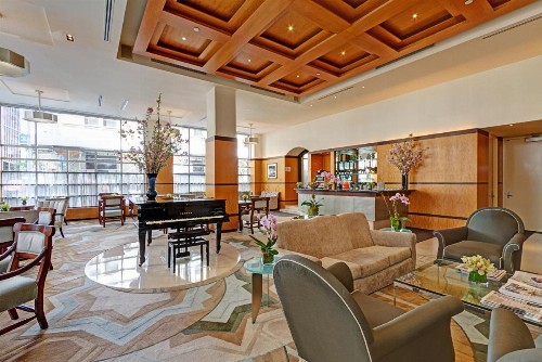Hotel Giraffe by Library Hotel Collection - image 2