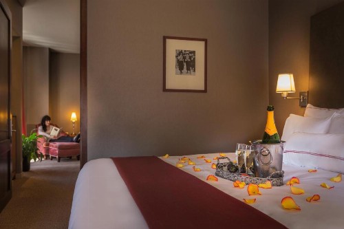 Hotel Giraffe by Library Hotel Collection - image 32