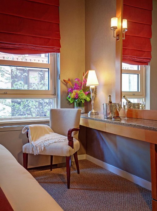 Hotel Giraffe by Library Hotel Collection - image 40