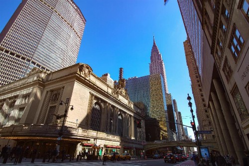Iroquois New York Times Square - image 23