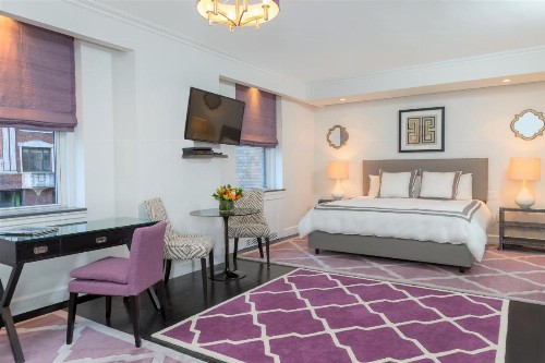 Lombardy Hotel - image 43