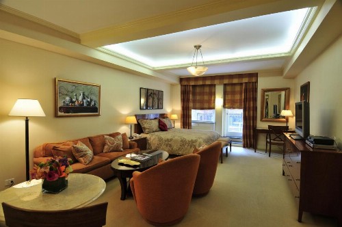 Lombardy Hotel - image 45
