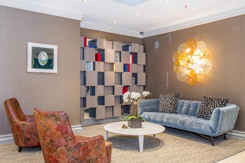 Lombardy Hotel - image 49