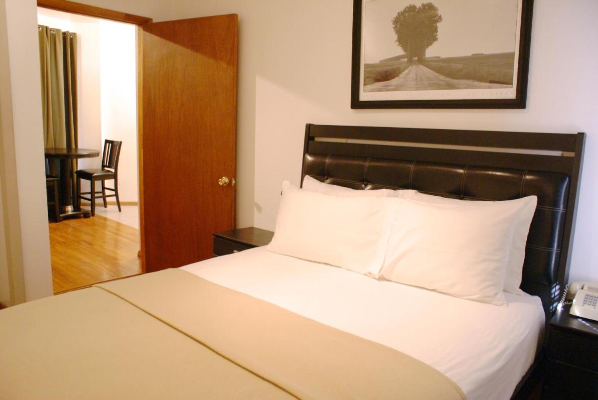 Off SoHo Suites Hotel - image 6