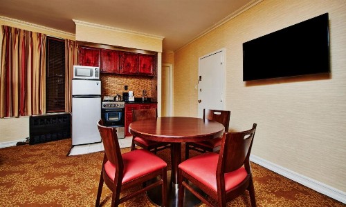 Radio City Apartments - image 34