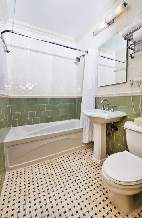 Radio City Apartments - image 40