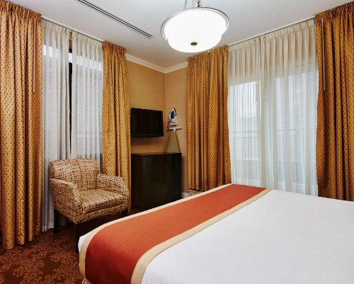 Radio City Apartments - image 45