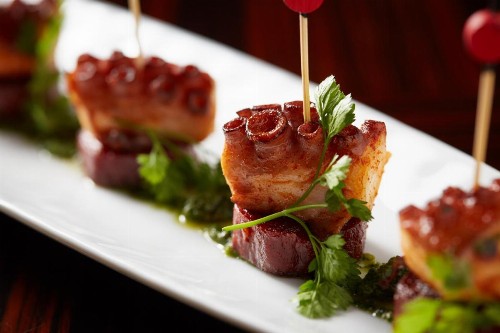 Four Seasons Hotel New York - image 13