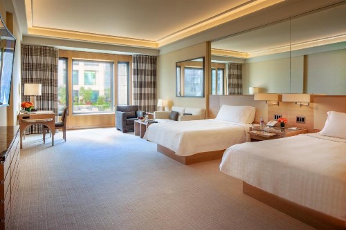 Four Seasons Hotel New York - image 44