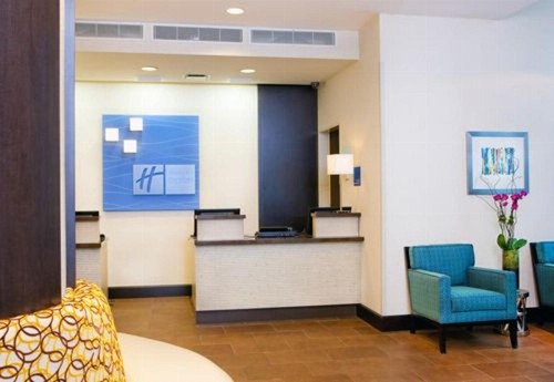 Holiday Inn Express - Times Square South an IHG Hotel - image 11