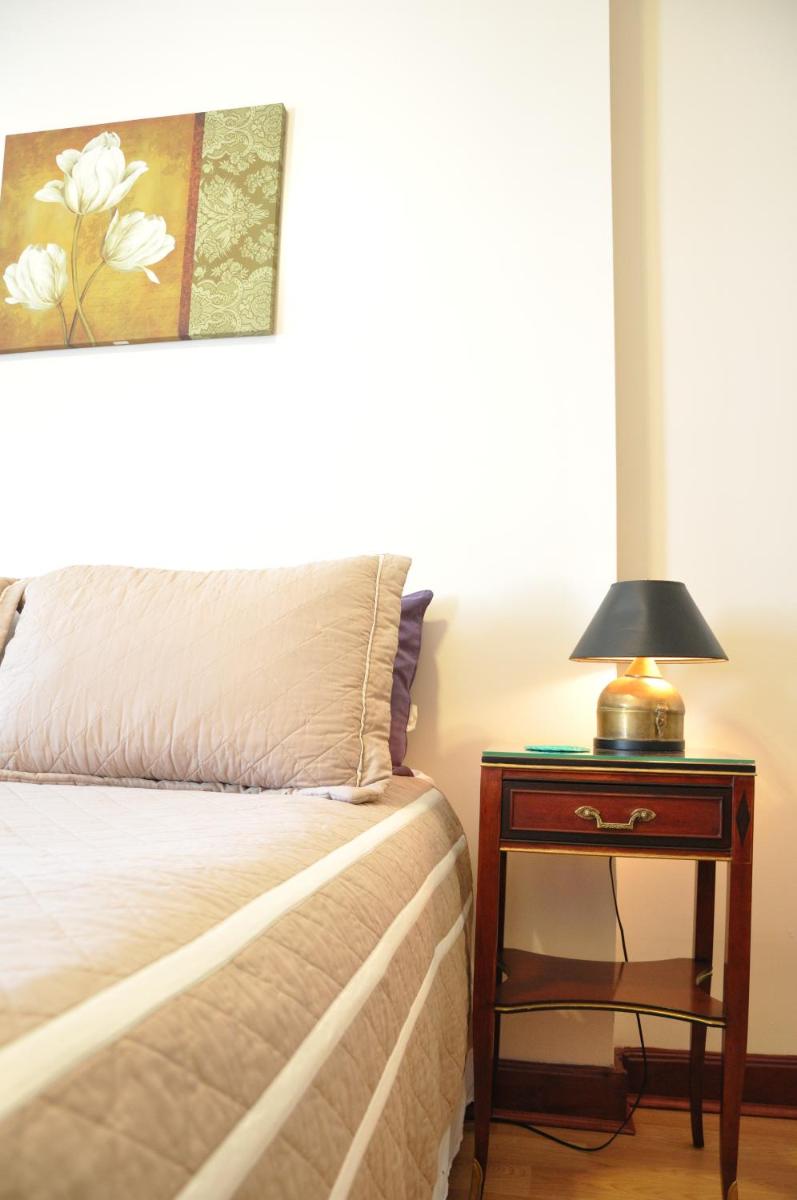 Lita's New York Apartments - image 7
