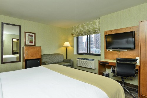 Holiday Inn Express Manhattan Midtown West an IHG Hotel - image 14