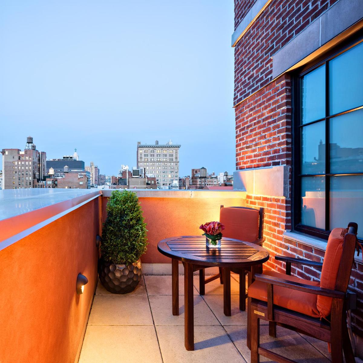 Walker Hotel Greenwich Village - image 3