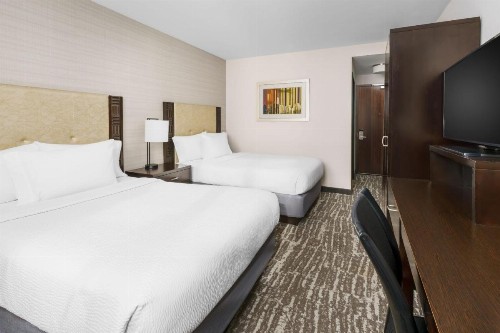 Fairfield Inn & Suites by Marriott New York Midtown Manhattan/Penn Station - image 12