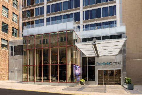 Fairfield Inn & Suites by Marriott New York Midtown Manhattan/Penn Station - image 4