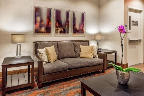 Hampton Inn Manhattan Grand Central - image 12