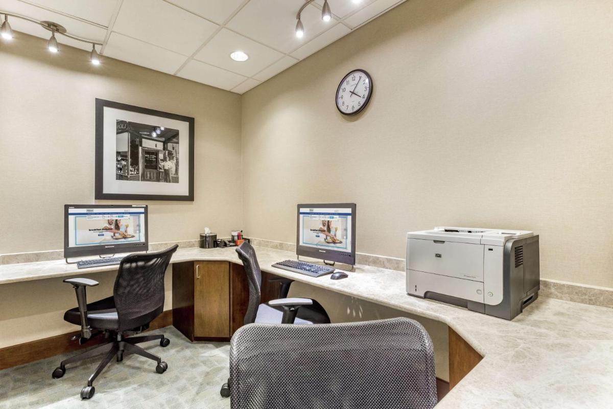 Hampton Inn Manhattan Grand Central - image 2