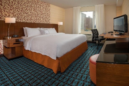 Fairfield Inn & Suites New York Manhattan/Downtown East - image 15