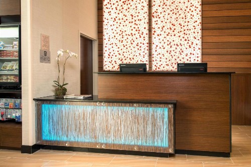 Fairfield Inn & Suites New York Manhattan/Downtown East - image 3