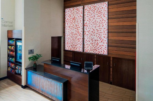 Fairfield Inn & Suites New York Manhattan/Downtown East - image 7