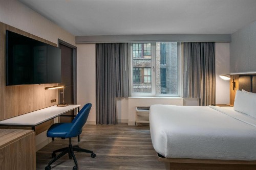 Courtyard by Marriott Times Square West - image 16