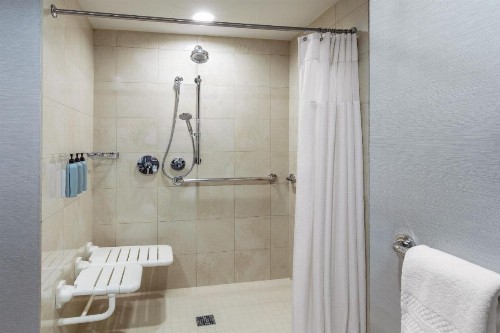 Courtyard by Marriott Times Square West - image 21