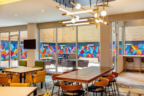 Courtyard by Marriott Times Square West - image 3