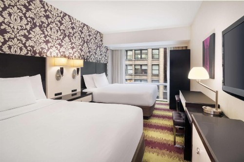 Best Western Premier Herald Square - image 2