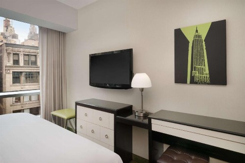 Best Western Premier Herald Square - image 24