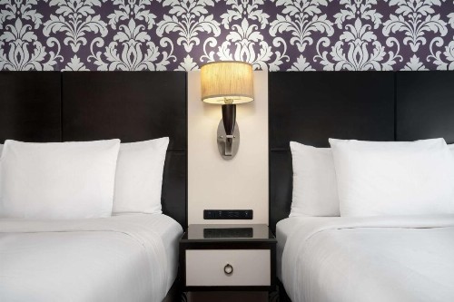Best Western Premier Herald Square - image 32