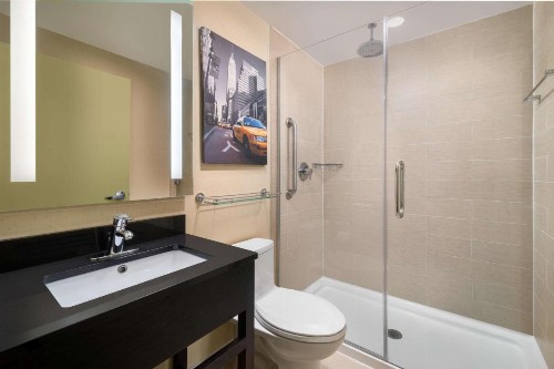 Best Western Premier Herald Square - image 9