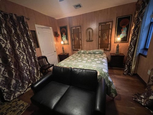 NYC Townhouse Apartment - image 29