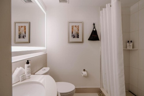 Hotel Boutique at Grand Central - image 34