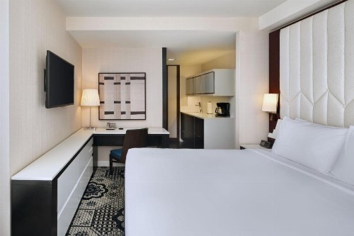 Residence Inn by Marriott New York Manhattan/Central Park - image 49