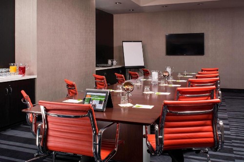 Residence Inn by Marriott New York Manhattan/Central Park - image 7