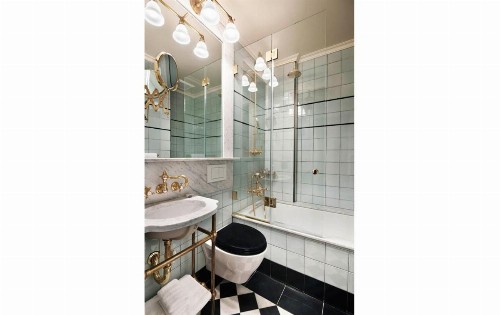 The Marlton Hotel - image 24