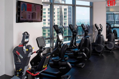 Courtyard by Marriott New York Manhattan/Central Park - image 2