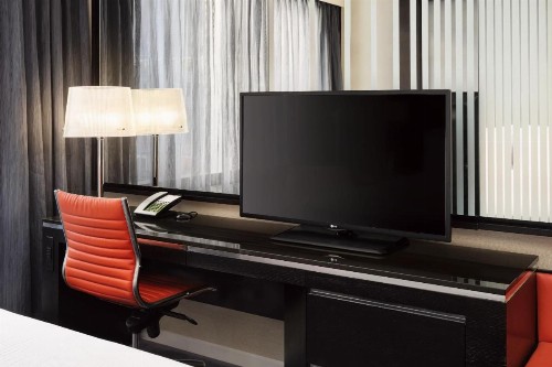 Courtyard by Marriott New York Manhattan/Central Park - image 3