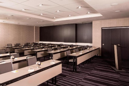 Courtyard by Marriott New York Manhattan/Central Park - image 42