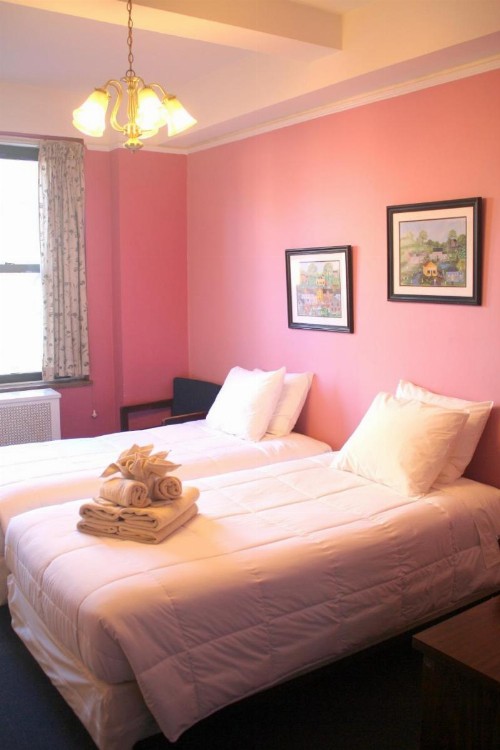 Leo House - image 38