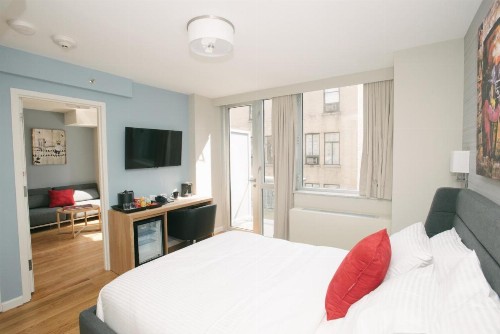 Hotel 32 32 - image 26