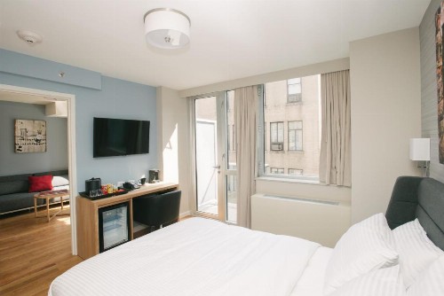 Hotel 32 32 - image 27
