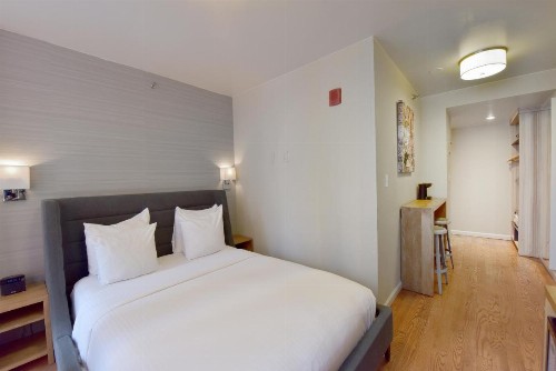Hotel 32 32 - image 42