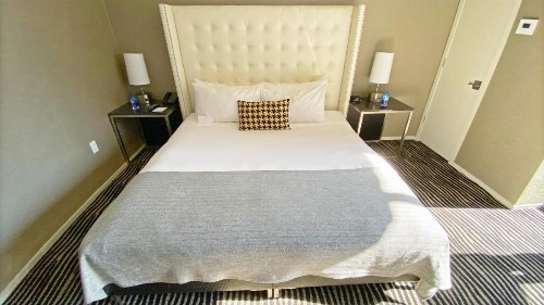 Bentley Hotel - image 5