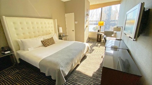 Bentley Hotel - image 6