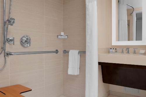 Hilton Garden Inn Times Square Central - image 12