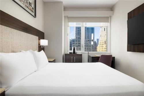 Hilton Garden Inn Times Square Central - image 27