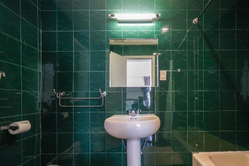Midtown West Hotel - image 25