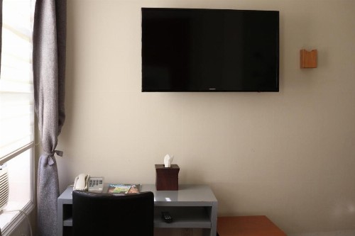 Midtown West Hotel - image 31